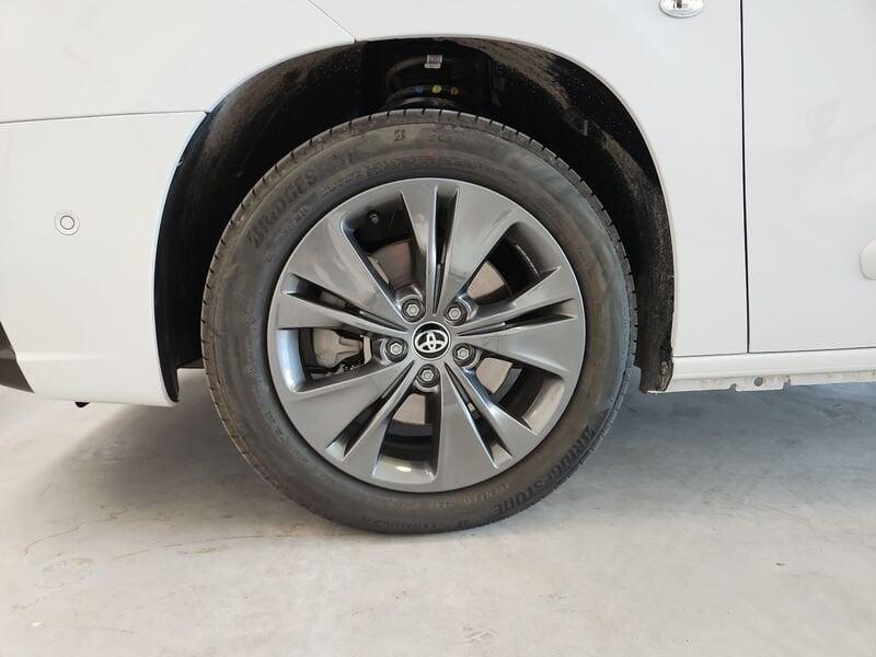 Toyota Proace City Verso 1.5D 130 CV S&S Short A/T Luxury
