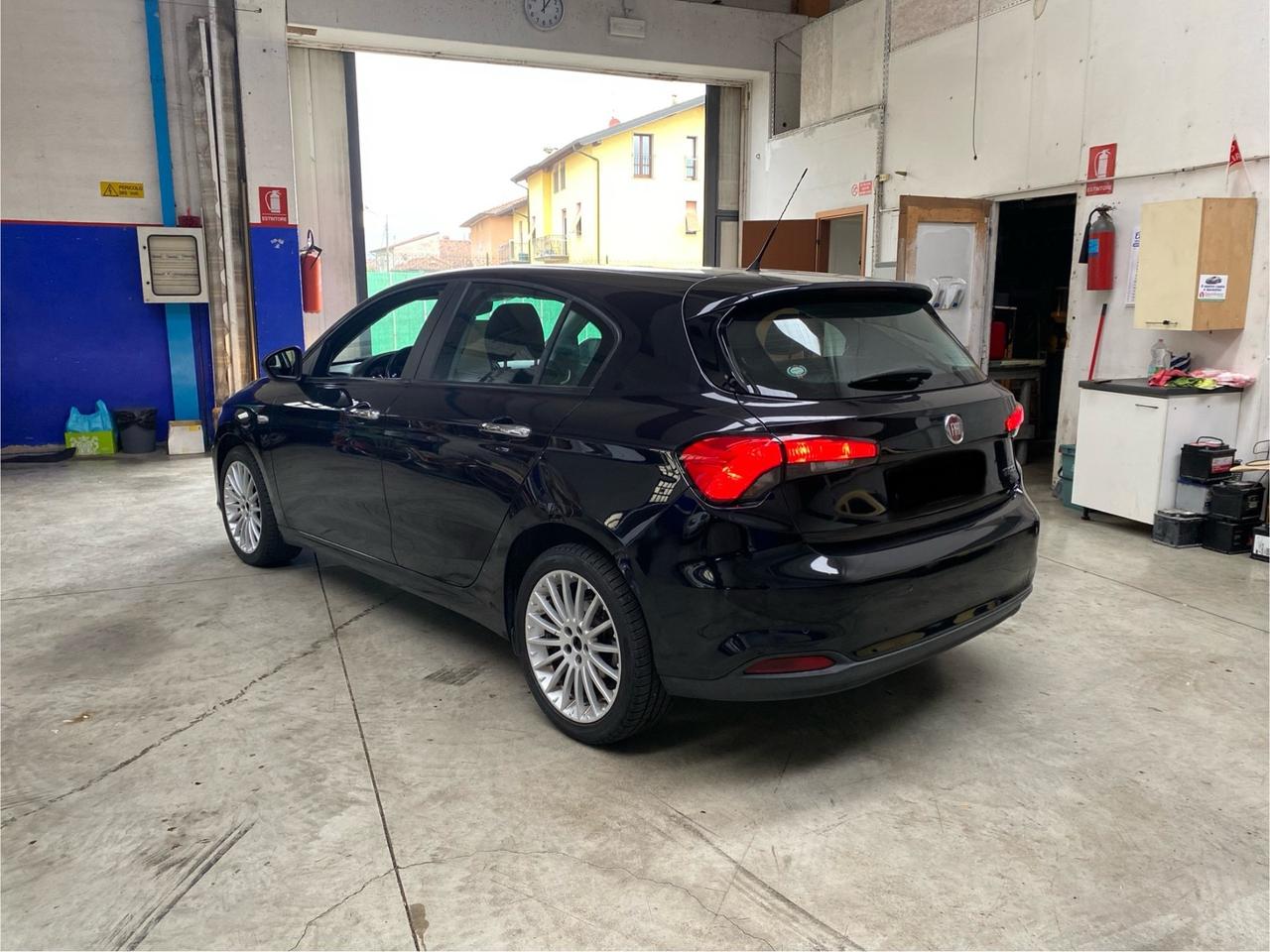 Fiat Tipo 1.4 4 porte Easy