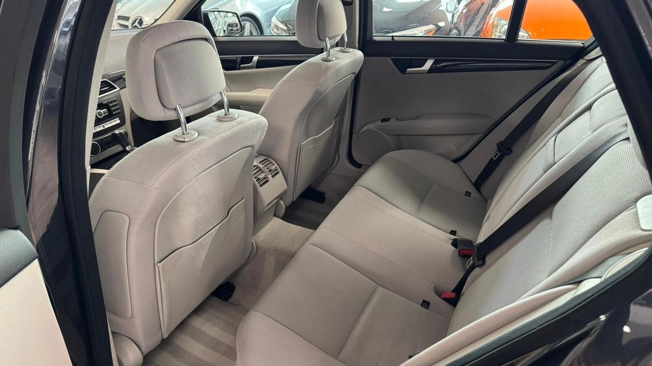 Mercedes-benz C 220 CDI S.W. BlueEFFICIENCY Executive