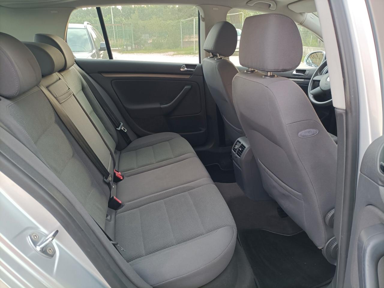 Volkswagen Golf 1.9 TDI 5p. Comfortline