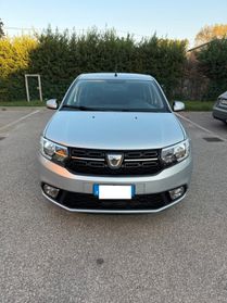 Dacia Sandero 1.0 - NEOPATENTATI - 12 MESI DI GARANZIA -