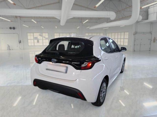 TOYOTA Yaris 1.5 Hybrid 5P AUTOMATICA