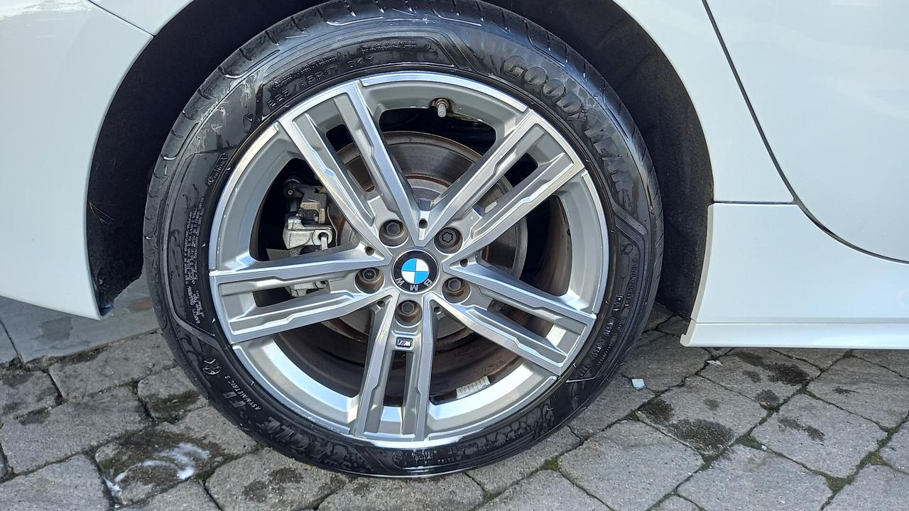 Bmw 116 116i 5p. Msport Exterior Auto