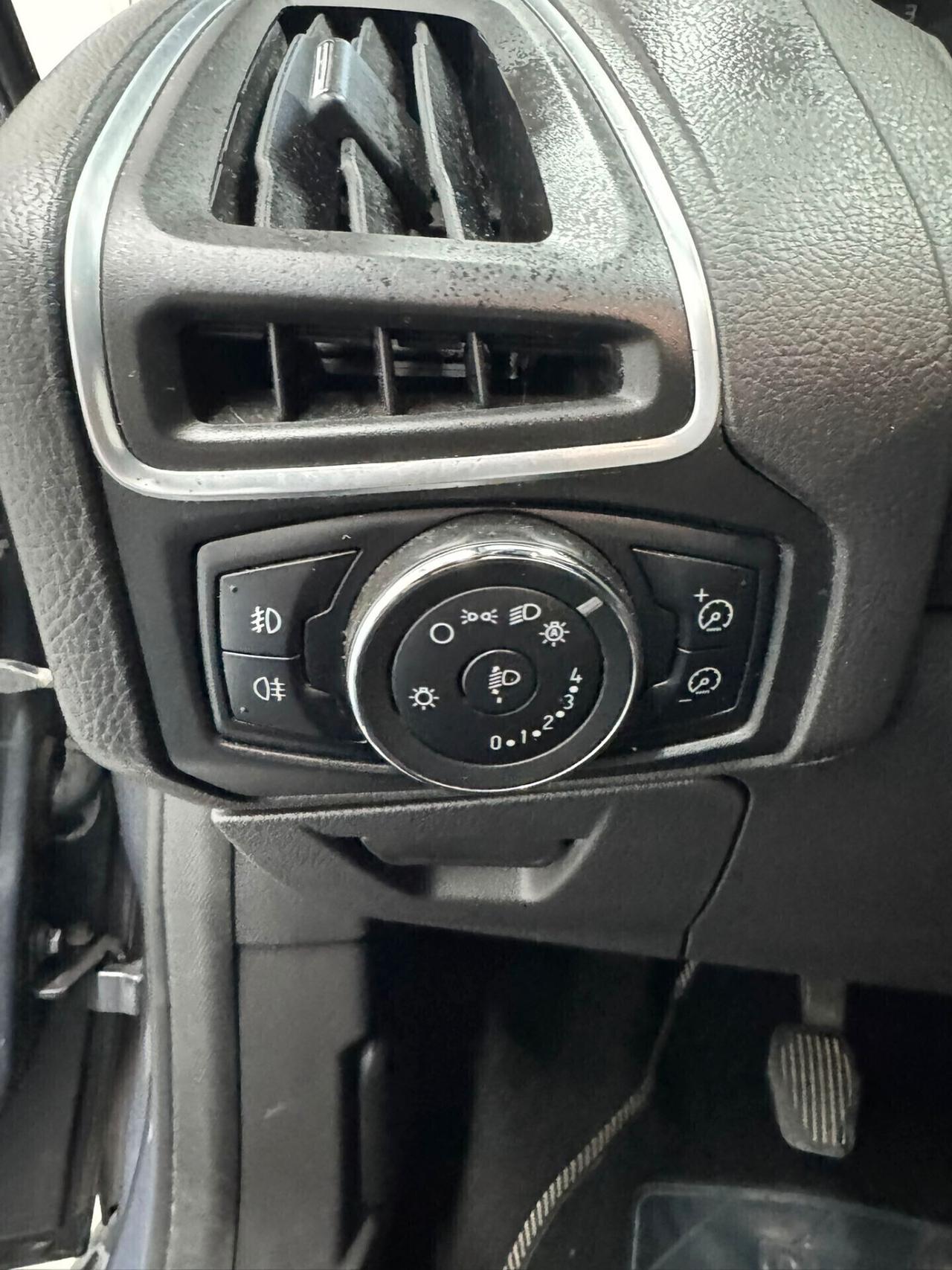 Ford Focus 1.6 TDCi 115 CV Titanium