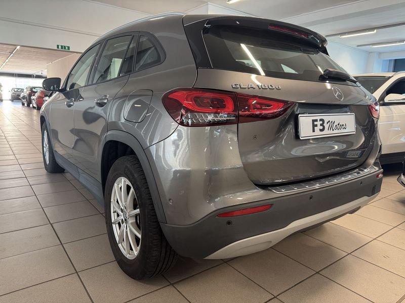 Mercedes-Benz GLA GLA 180 d Automatic Business Extra