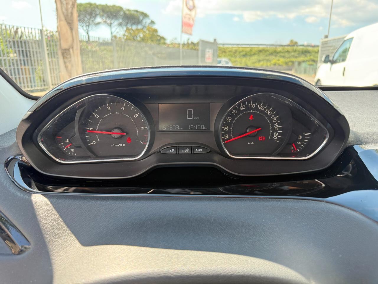PEUGEOT 208 ANNO 2013 1.2 BENZINA 82 CV