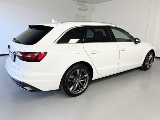 AUDI A4 Avant 35 TDI/163 CV S tronic