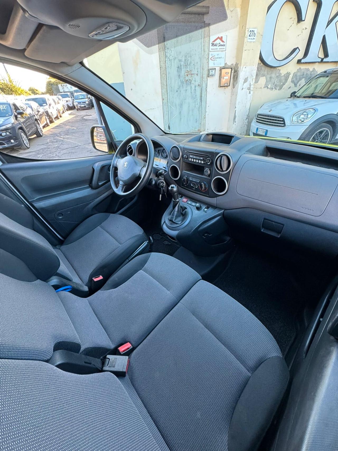 Peugeot Partner Tepee BlueHDi 100 Active