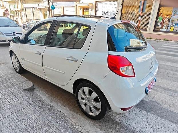 RENAULT Clio 1.5 dCi 5 porte *TETTO APRIBILE*