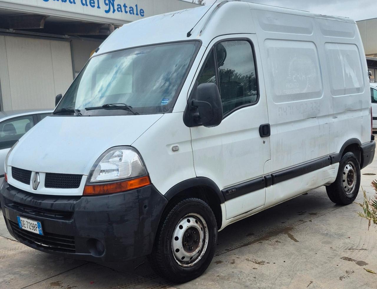 Renault master