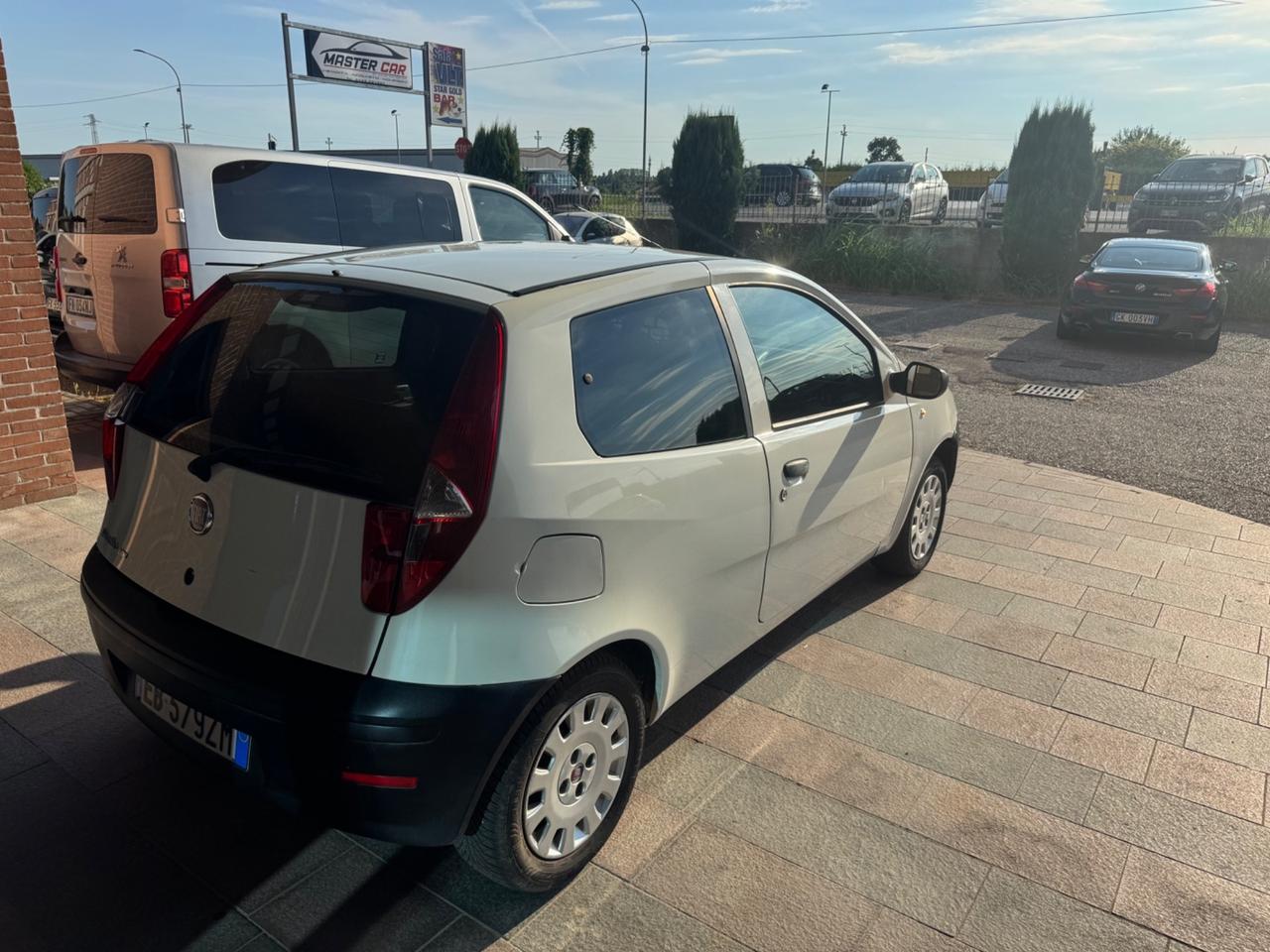Fiat Punto 1.2 3p. 2 posti Natural Power Van Neopatentati