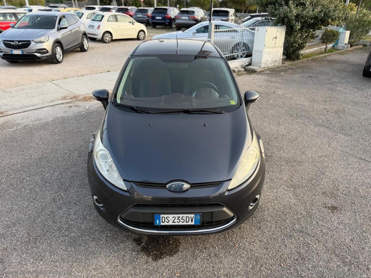 FORD Fiesta 1.2 16V 5p. Titanium
