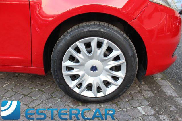 LANCIA Ypsilon 1.2 69CV 5 porte GPL Ecochic Gold