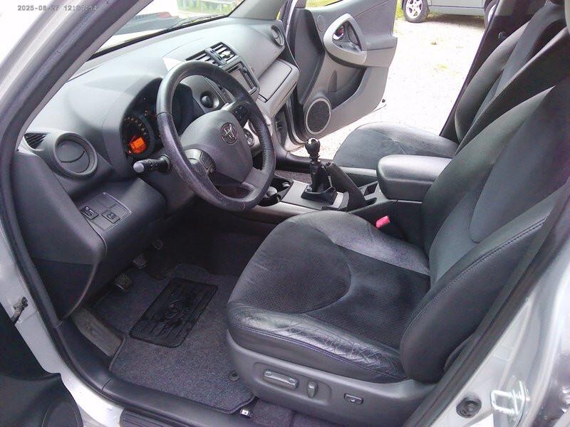 Toyota RAV 4 RAV4 Crossport 2.2 D-4D 150 CV Lounge