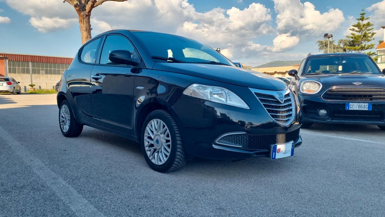 Lancia Ypsilon 1.2 69 CV 5 porte GPL Ecochic Gold