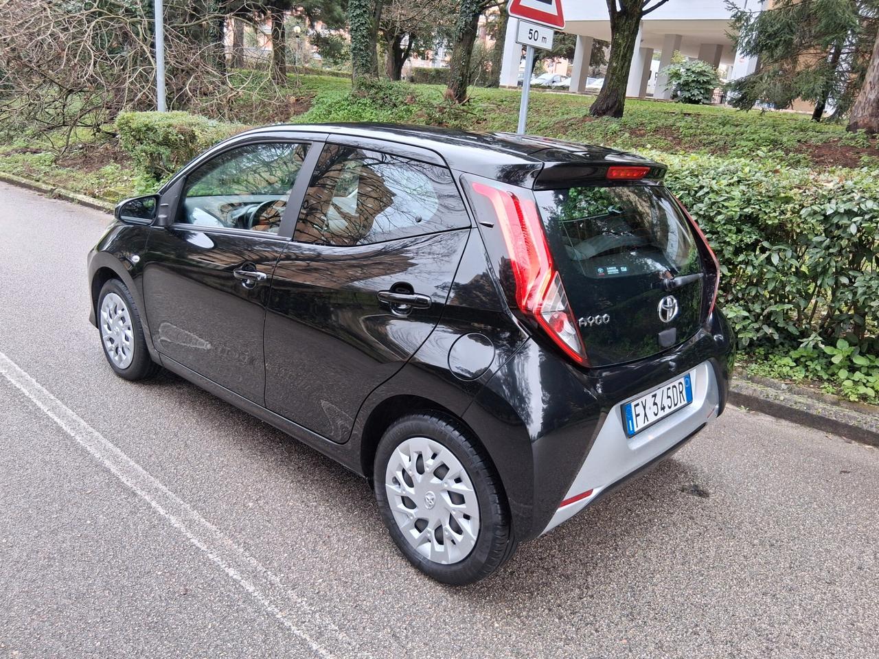 Toyota Aygo 1.0