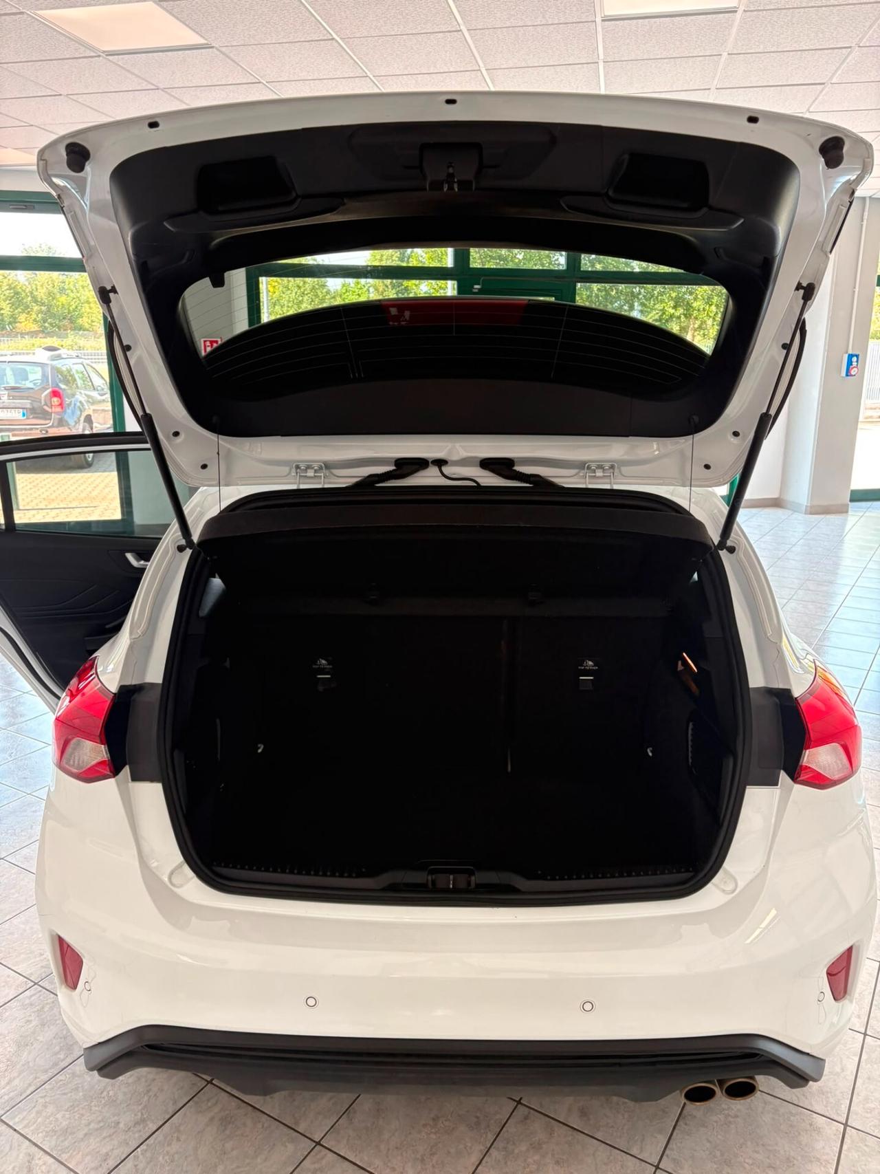 Ford Focus 1.0 EcoBoost Hybrid 125 CV 5p. ST-Line