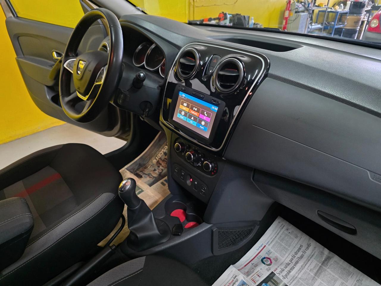 Sandero Stepway 0.9 TCe 90 CV Techroad AZIENDALE