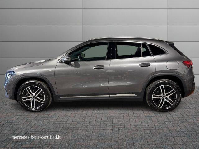 MERCEDES-BENZ GLA 250 e hybrid EQ Sport Plus