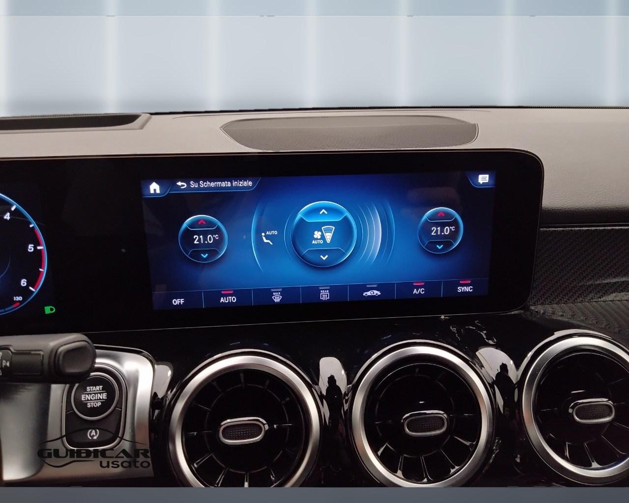 Mercedes-Benz GLB - X247 2019 - GLB 200 d Premium Easy Tech auto