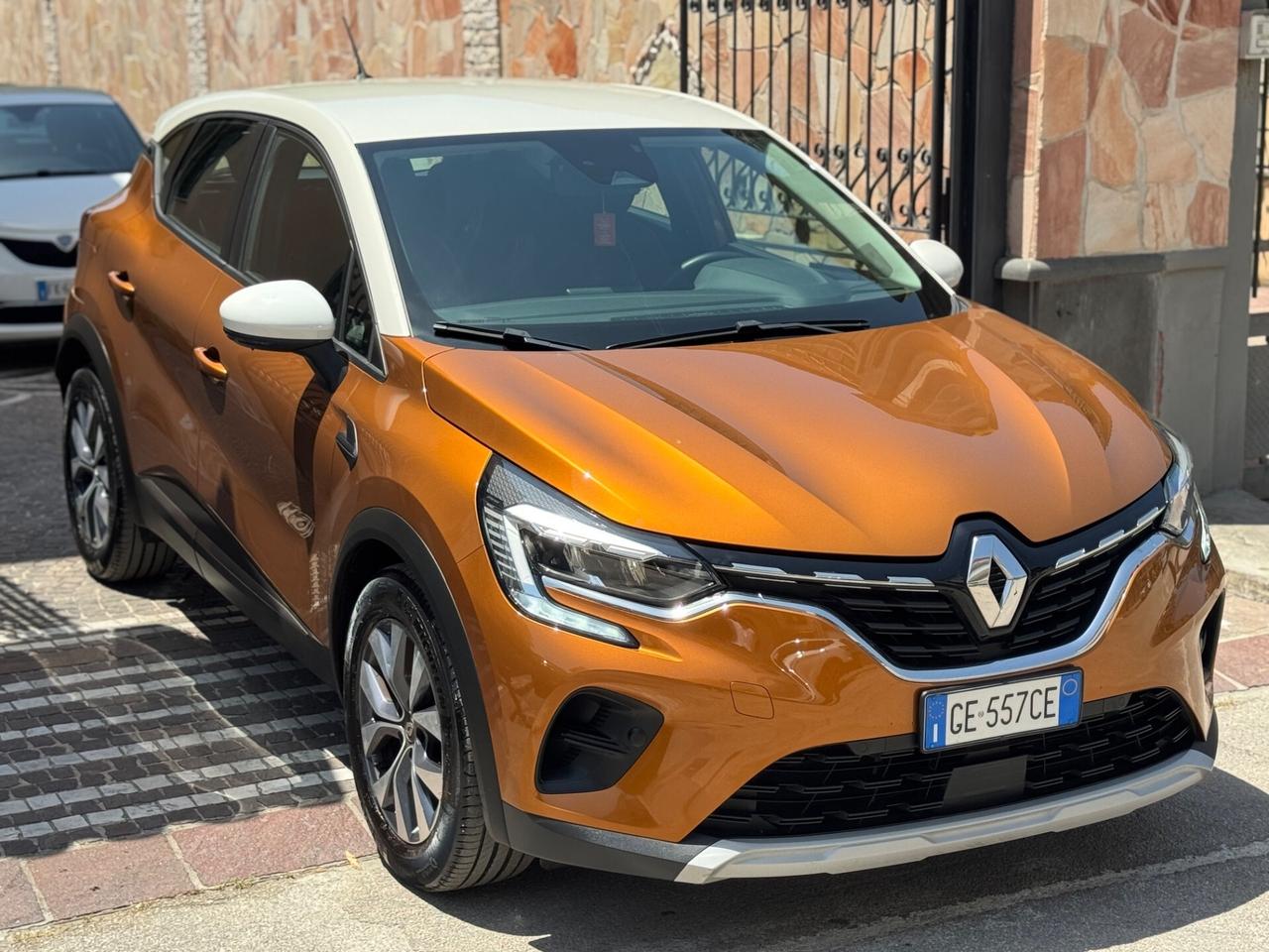 Renault Captur TCe 100 CV Intens