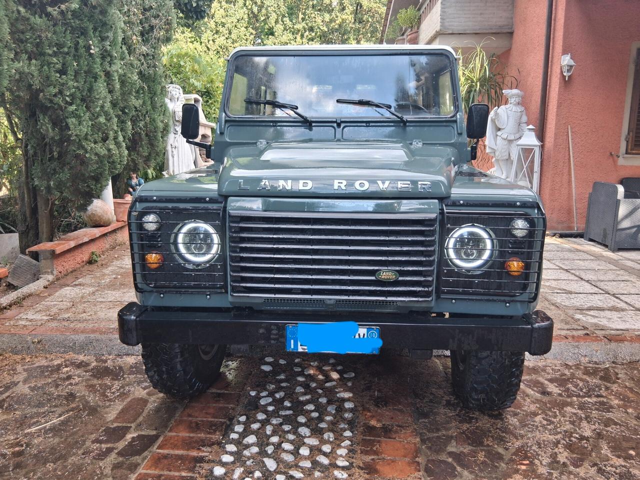 Land Rover Defender 90 2.4 TD4 Station Wagon