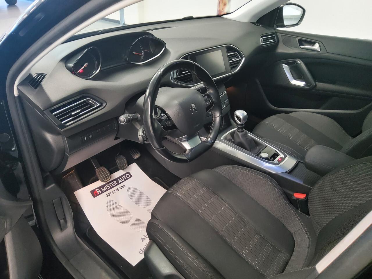 Peugeot 308 BlueHDi 120 S&S Allure