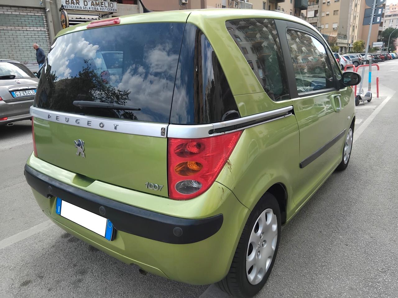 PEUGEOT 1007 TRENDY NEANCHE UN GRAFFIO
