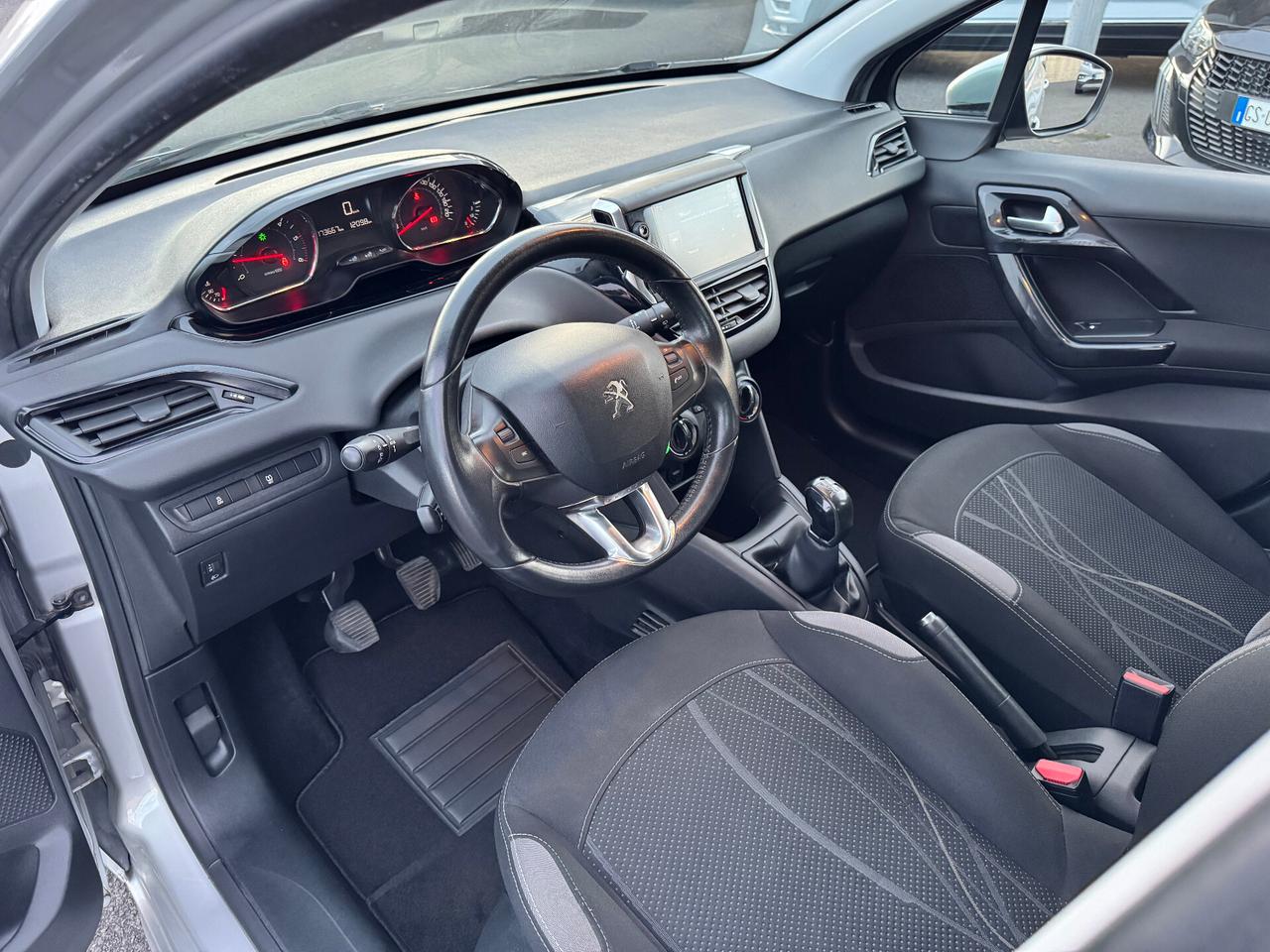 Peugeot 208 1.4 HDi 68 CV 5 porte Active