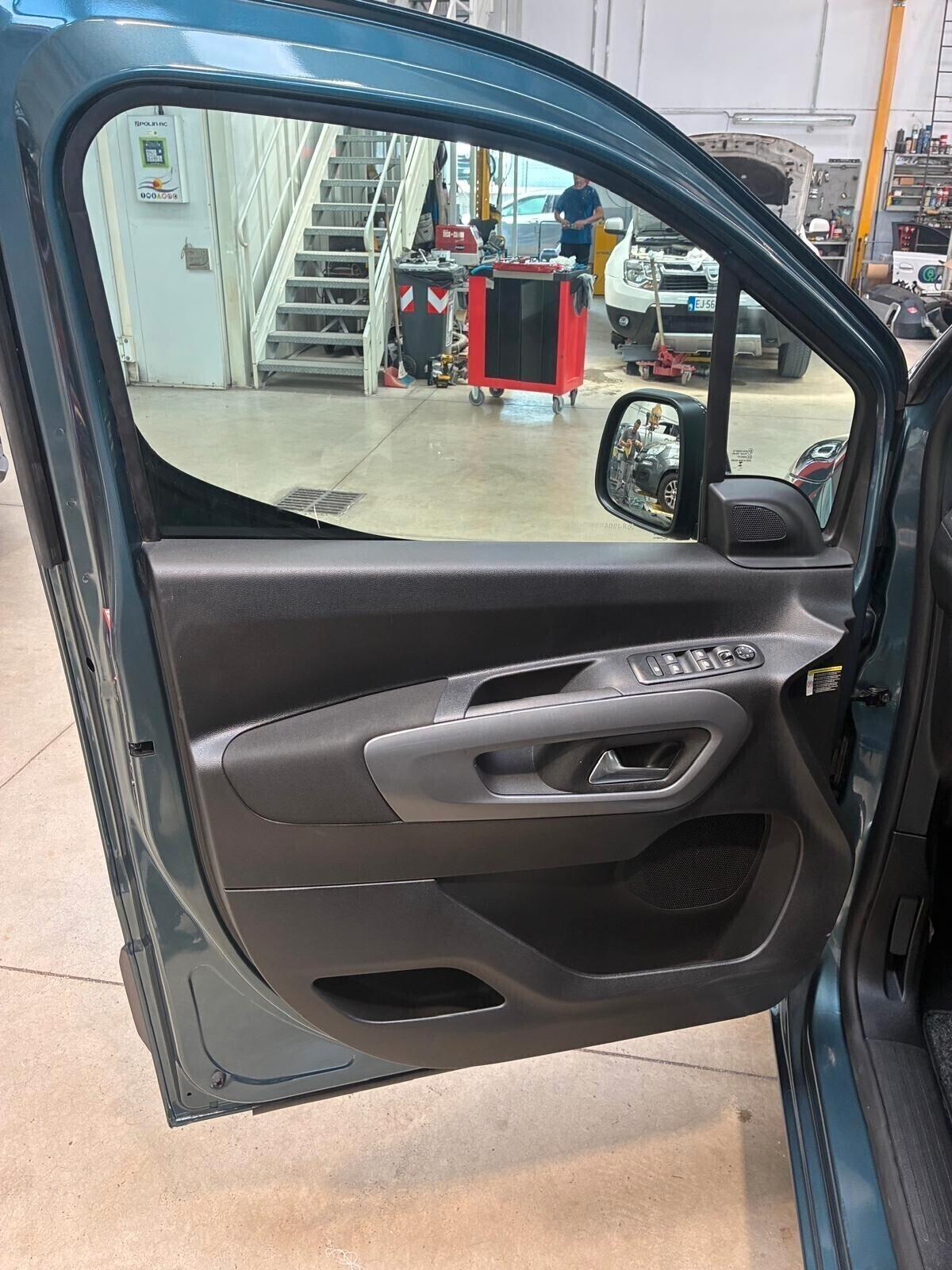 Citroen Berlingo 1.5 cc ad blue diesel 15.000 km