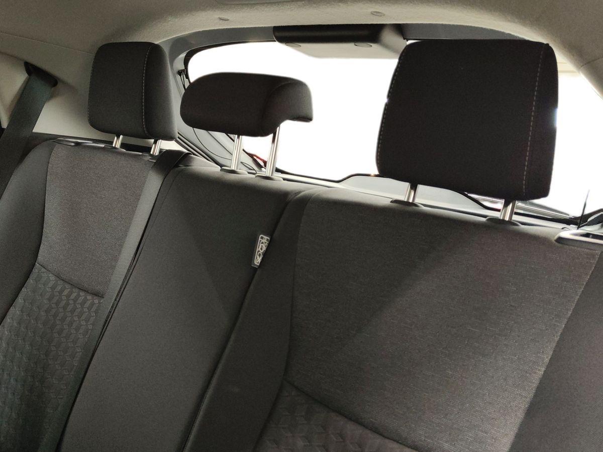 TOYOTA Yaris IV 2020 - Yaris 1.5h Style