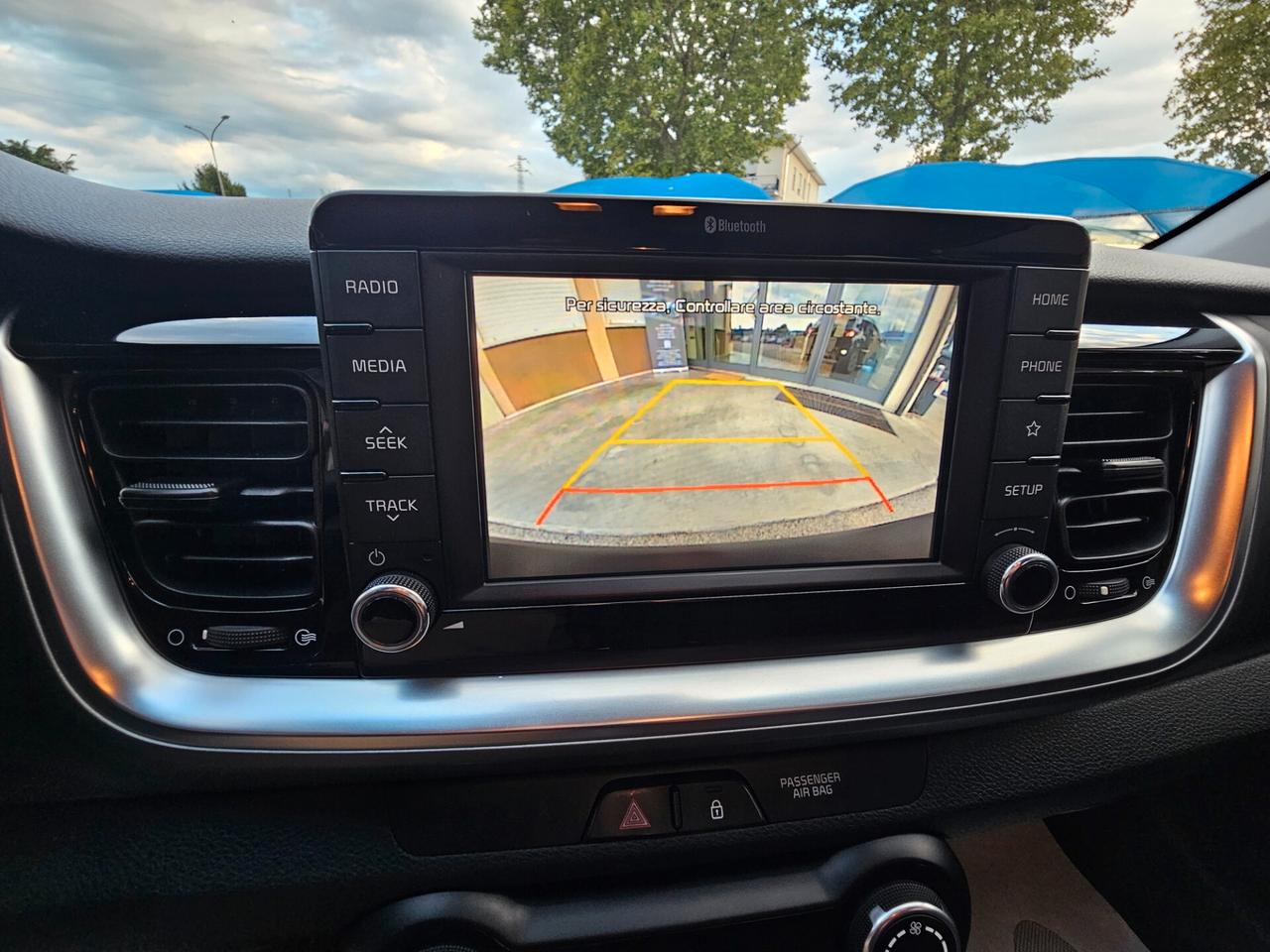 Kia Stonic 1.4 MPI 100 CV Style - Neopatentati