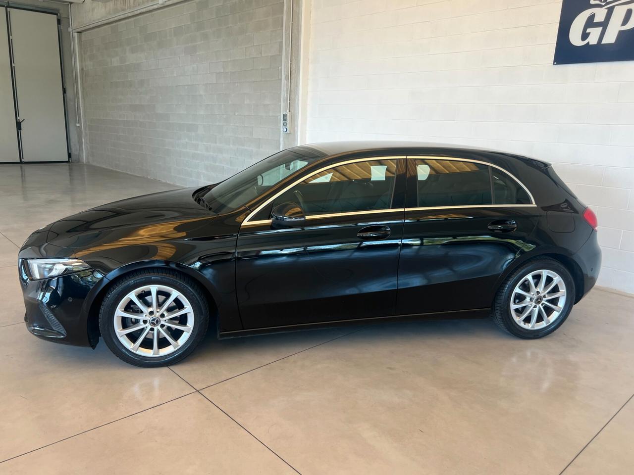 Mercedes-benz A 180 d Automatic Sport ok neopatentati