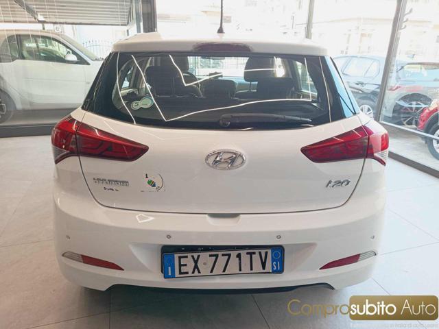HYUNDAI i20 1.1 CRDi 12V 5 porte Comfort