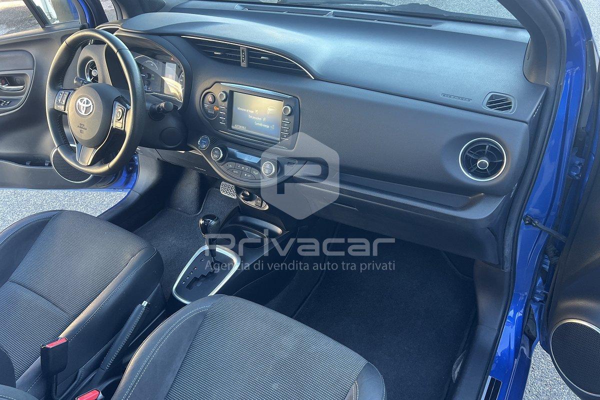 TOYOTA Yaris 1.5 Hybrid 5 porte Trend "Blue Edition"