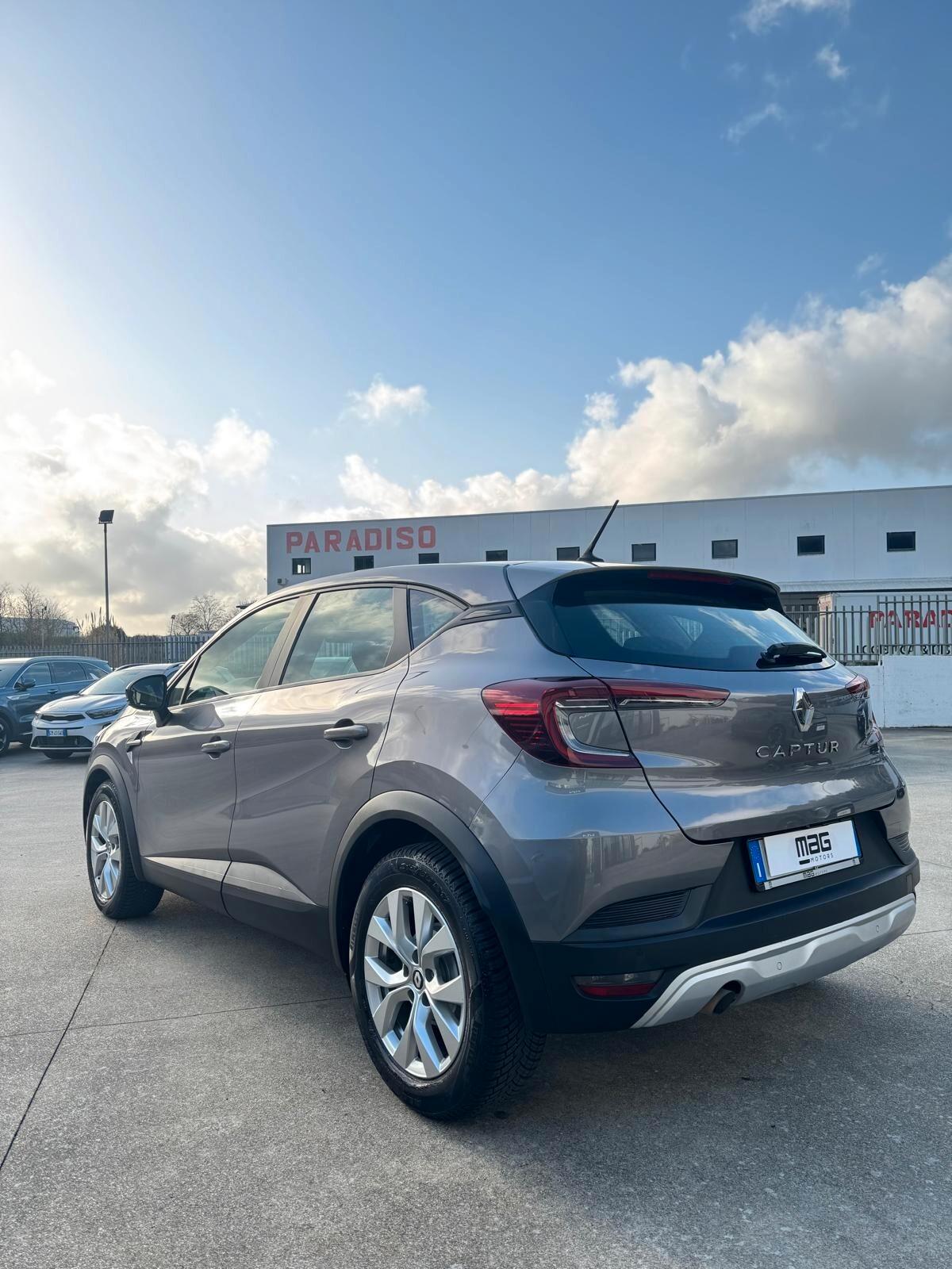 Renault Captur TCe 12V 90 CV Business IVA ESPOSTA