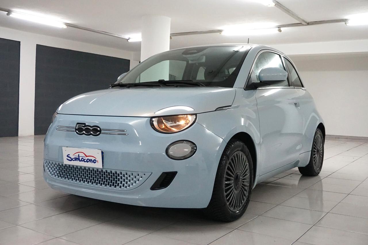 Fiat 500e Berlina 23,65 kWh Action