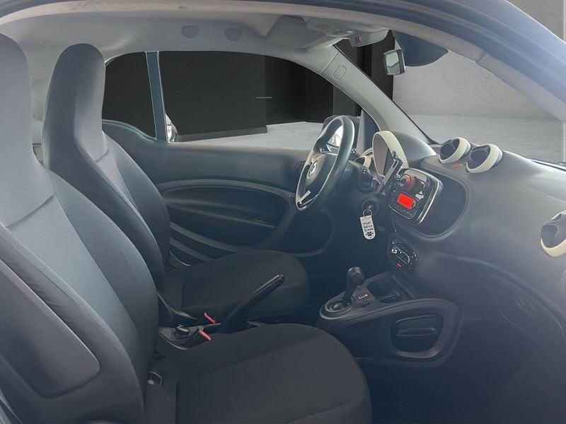 smart fortwo 70 1.0 52kW youngster twinamic