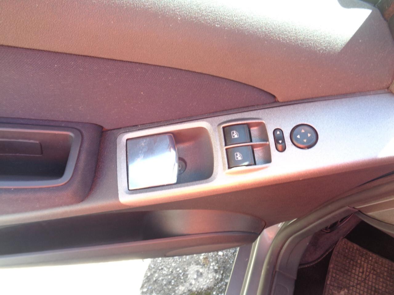 Lancia MUSA 1.3 Multijet 16V 90 CV Oro Plus