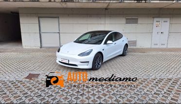 Tesla Model 3 Dual Motor 4x4 sensori pompa calore