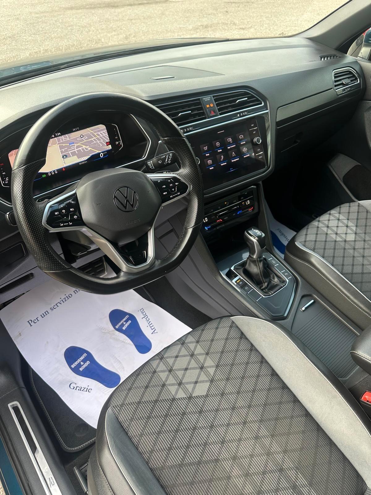 Volkswagen Tiguan 2.0 TDI 150 CV SCR DSG R-Line