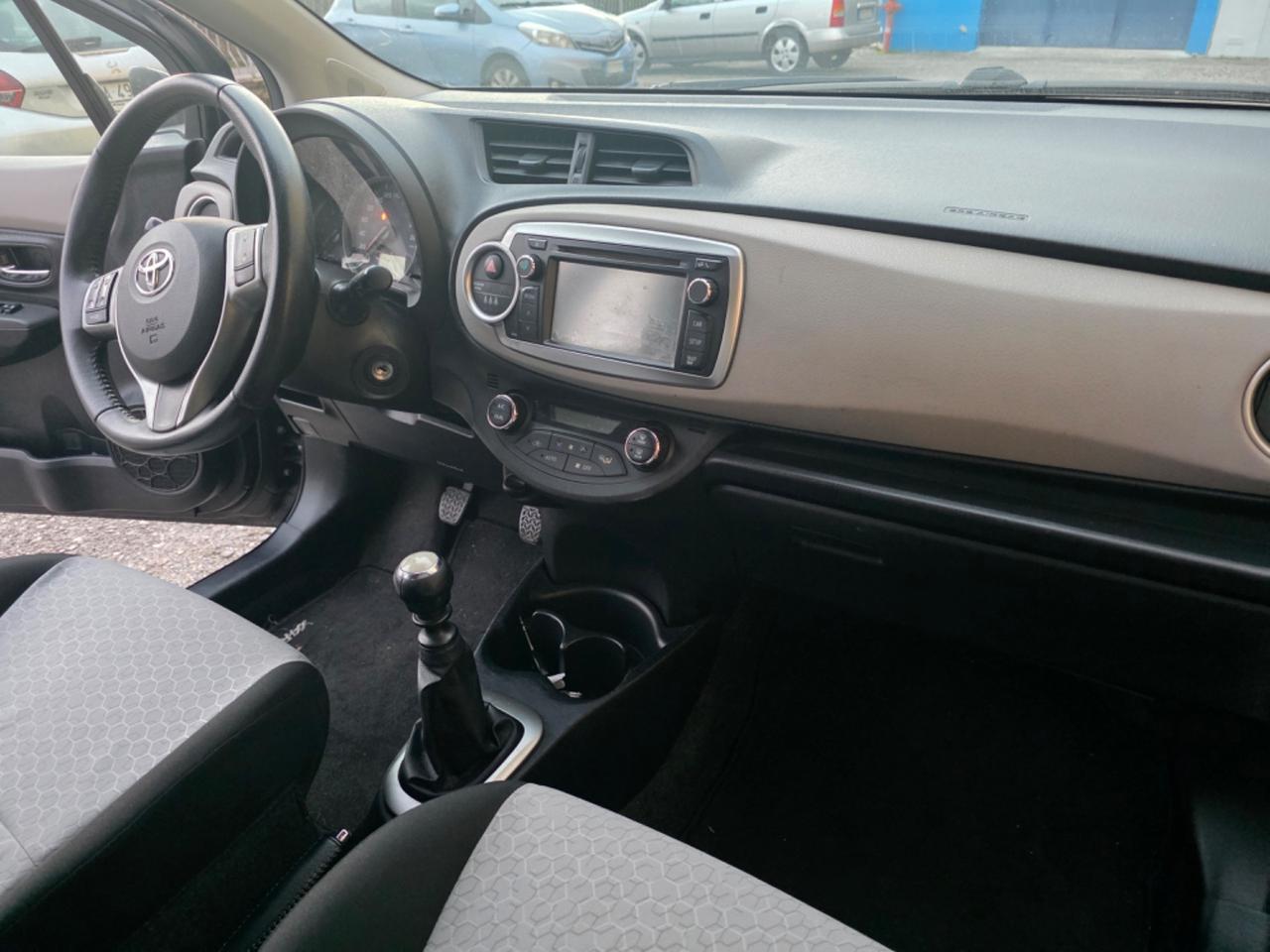 Toyota Yaris 1.4 D-4D 5 porte Lounge