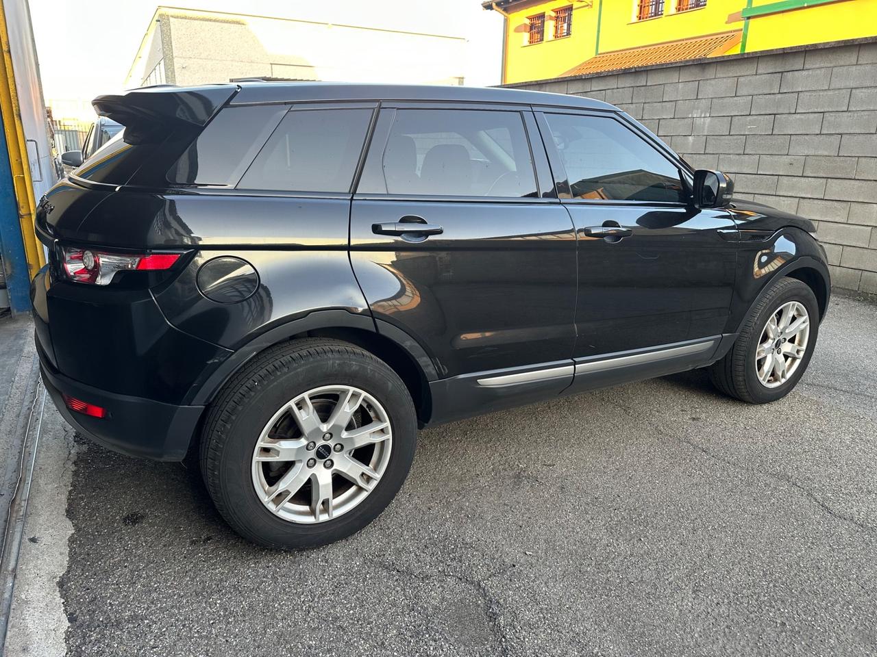 RANGE ROVER EVOQUE 2.2 PRESTIGE CAMBIO MANUALE