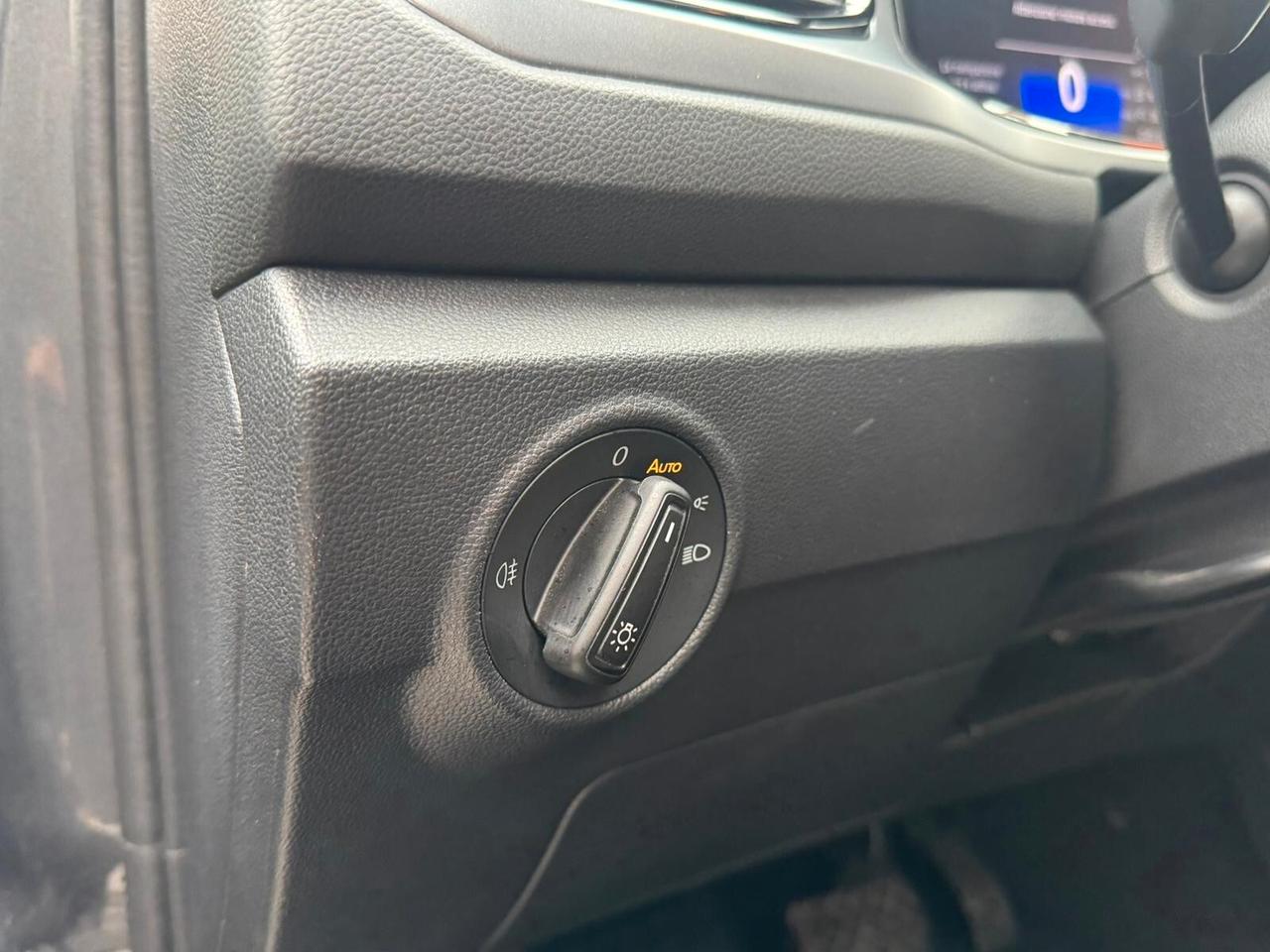 Volkswagen T-Roc 2.0 TDI SCR 150 CV DSG R-Line