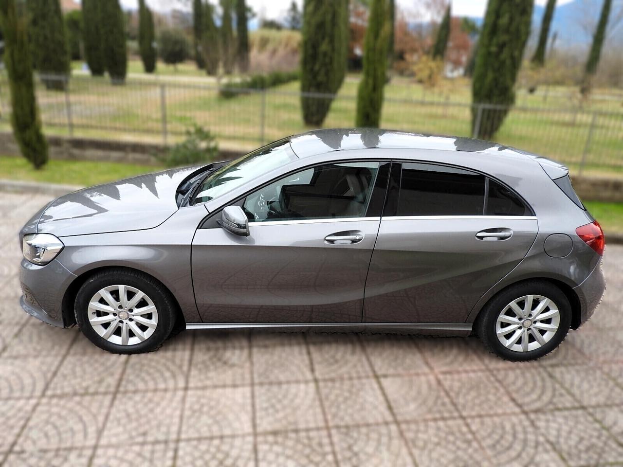 Mercedes-benz A 180 A 180 d Automatic Sport NAVI. neop.