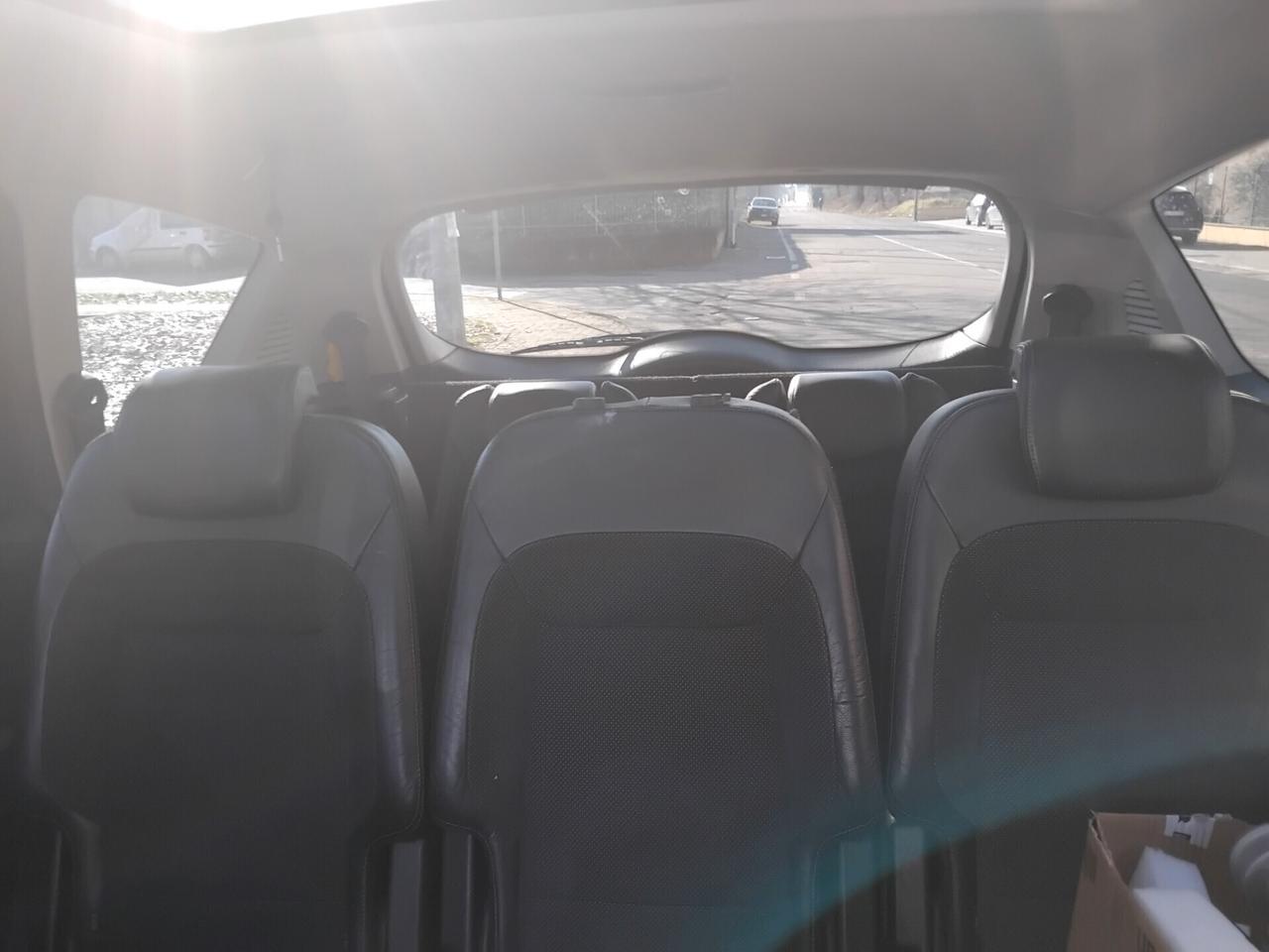 Ford S-Max 2.2 TDCi 175CV Titanium DPF 7 POSTI A 2.299 EURO
