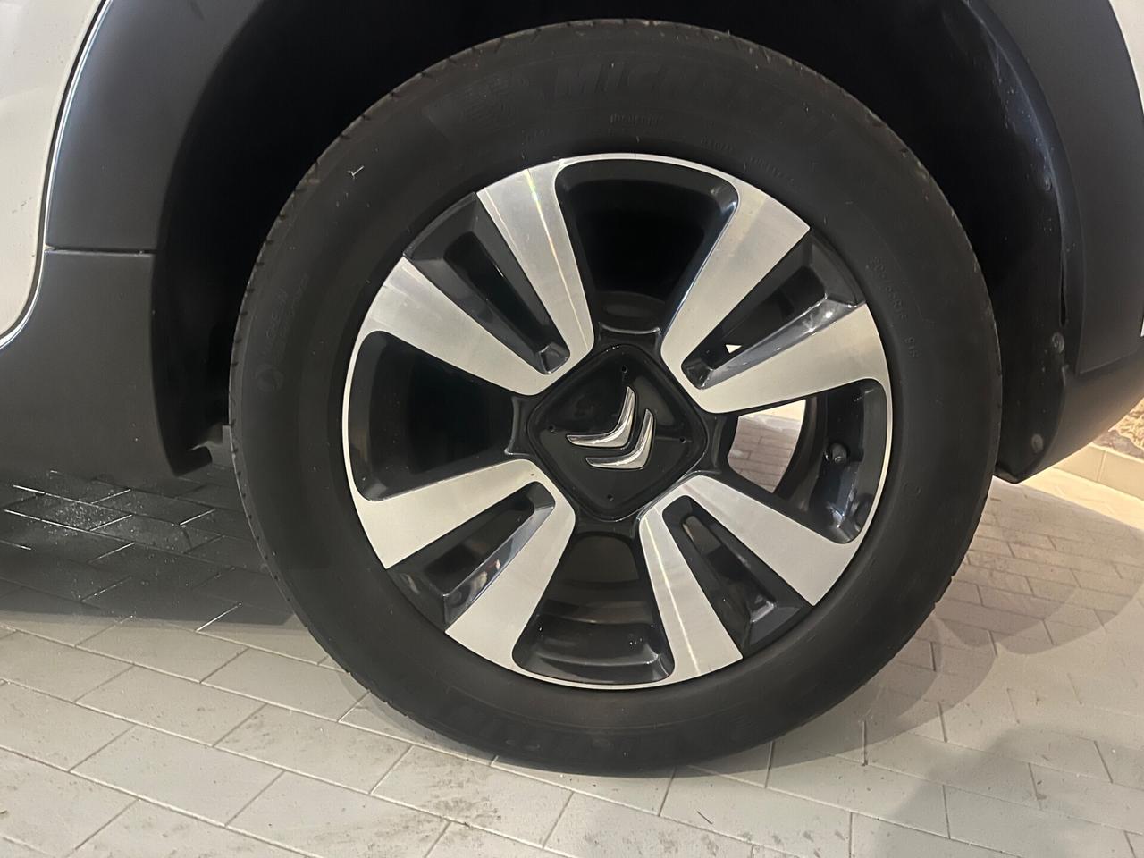 Citroen C3 PureTech 110 S&S Shine