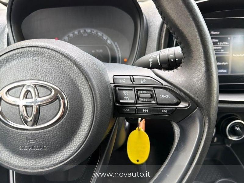 Toyota Aygo X 1.0B (72 CV) Active