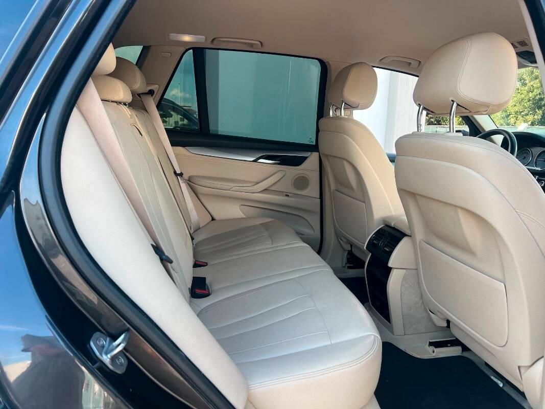 BMW X5 Xdrive30d Luxury 258cv auto