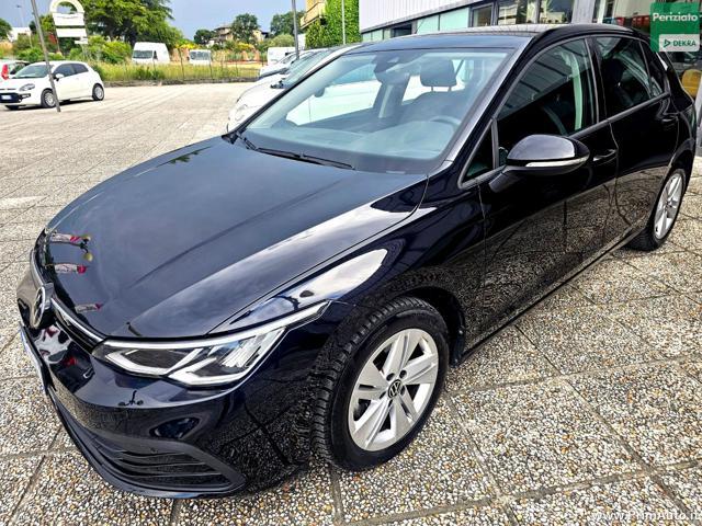 VOLKSWAGEN Golf 1.0 eTSI EVO DSG Life